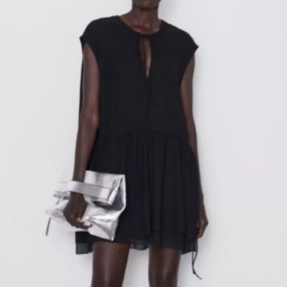 Zara Dresses & Skirts - Zara Black Tunic Mini Dress V-Neck Oversized Femme Loose Slouchy Minimalist Cute
